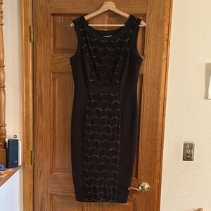 Maggy London Black Sheath Midi Dress Scoop Neck Sleeveless